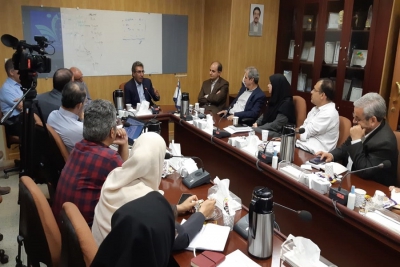 نشست تخصصی پژوهشگران پژوهشگاه ابن سینا با جناب آقای دکتر مهبودی (رییس شرکت دارویی سیناژن)
